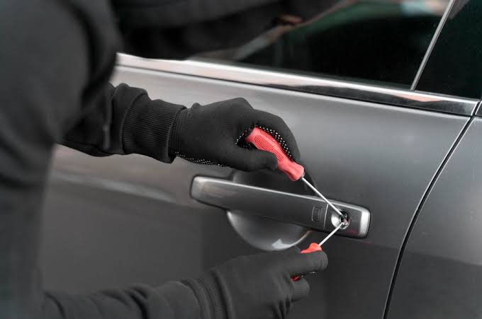 Vehicle Unlock Service